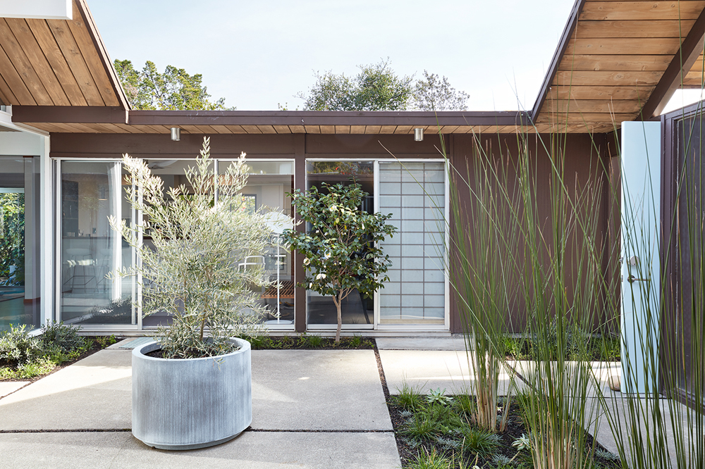 They&rsquo;re up to 130 Eichlers now, and 192 midcentury modern homes.