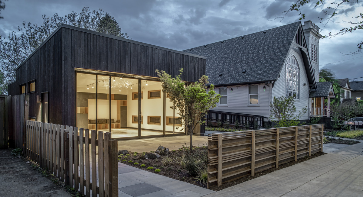 The Virginians purchased it and started producing plays there in 2008. By 2010, they&rsquo;d developed a marketing plan and begun reaching out to the community.