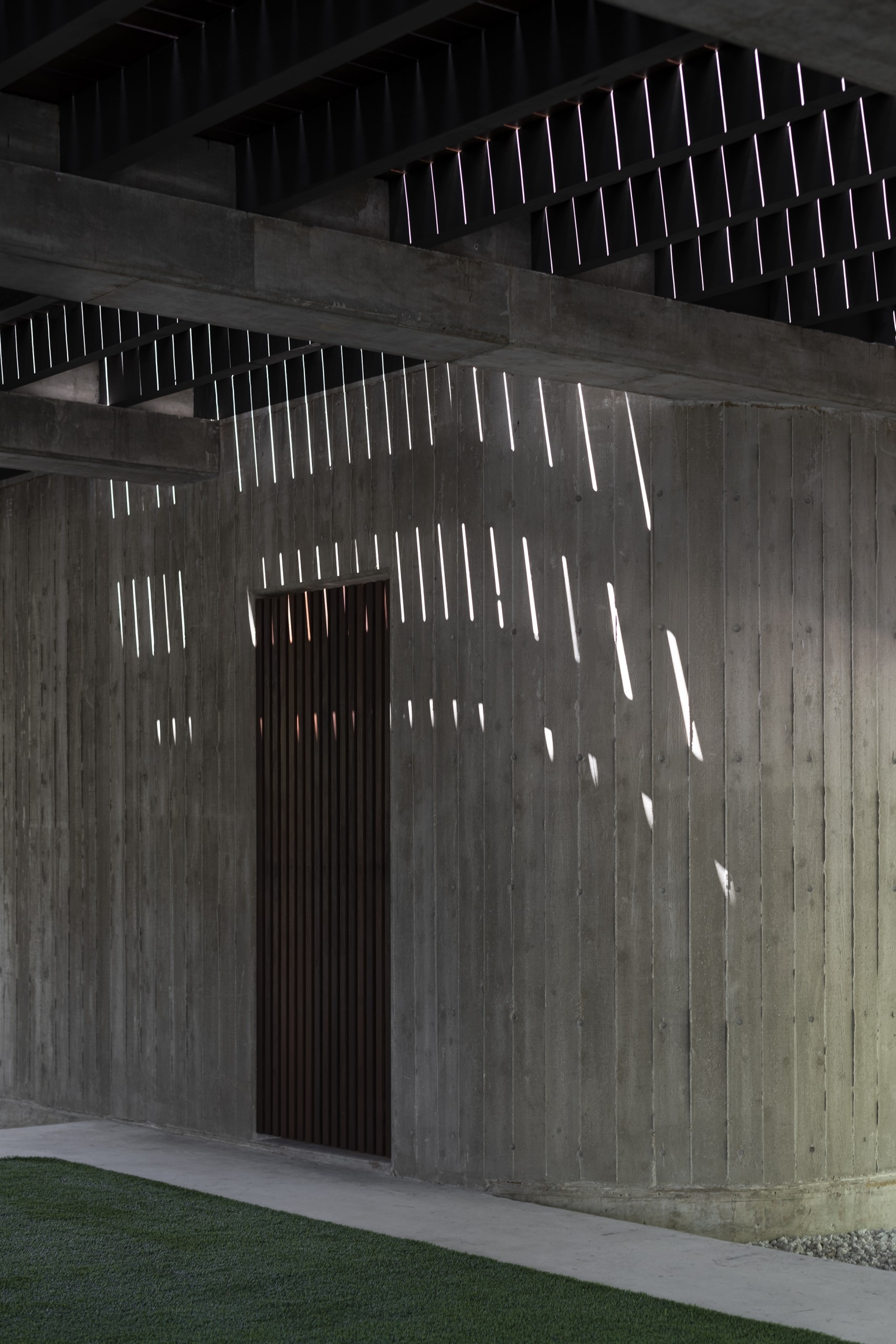 Stephan Goettlicher_Stewart Ave House_5993 copy web