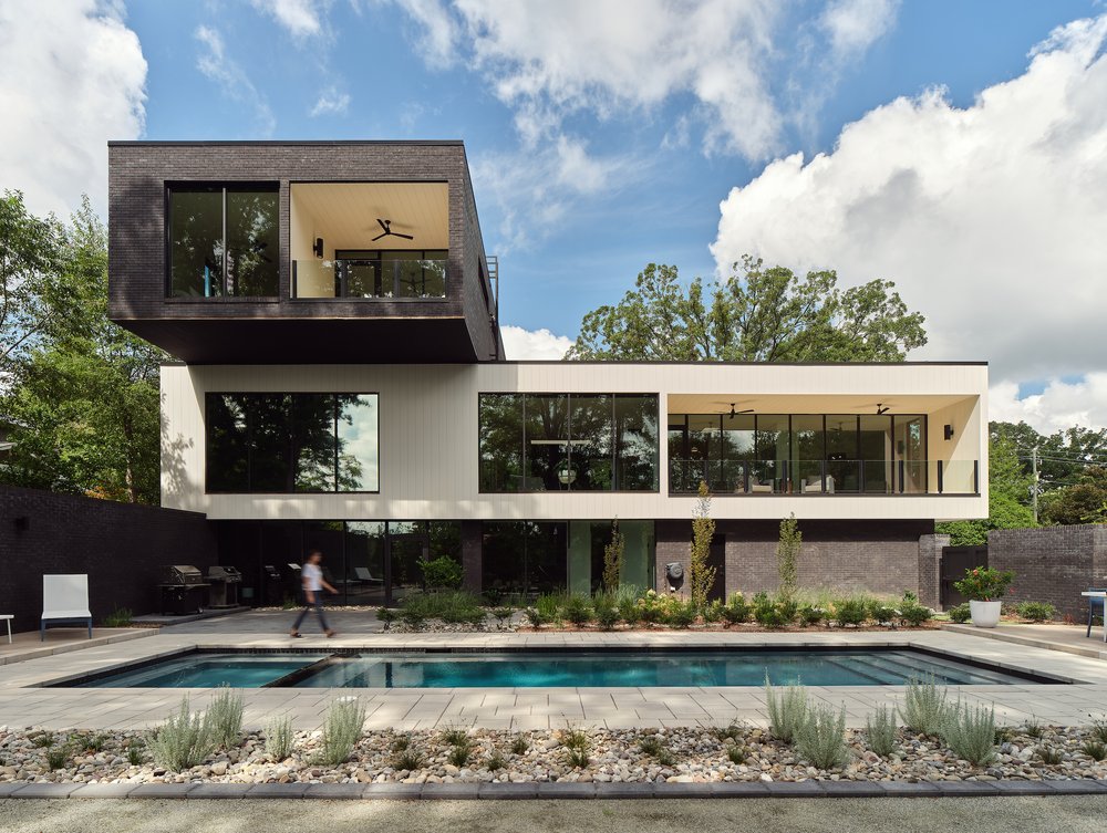 ©KeithIsaacs_August+Residence+exterior+1+and+elevation+back