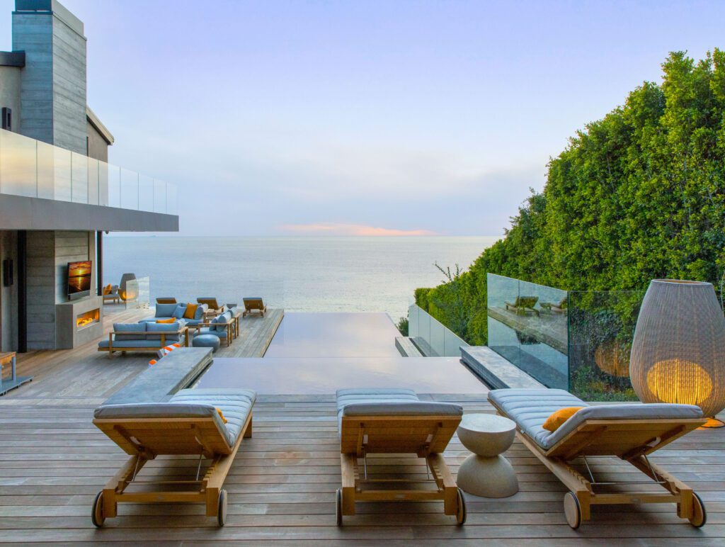 Burdge-Project-Imagewith-bushes-1024x772