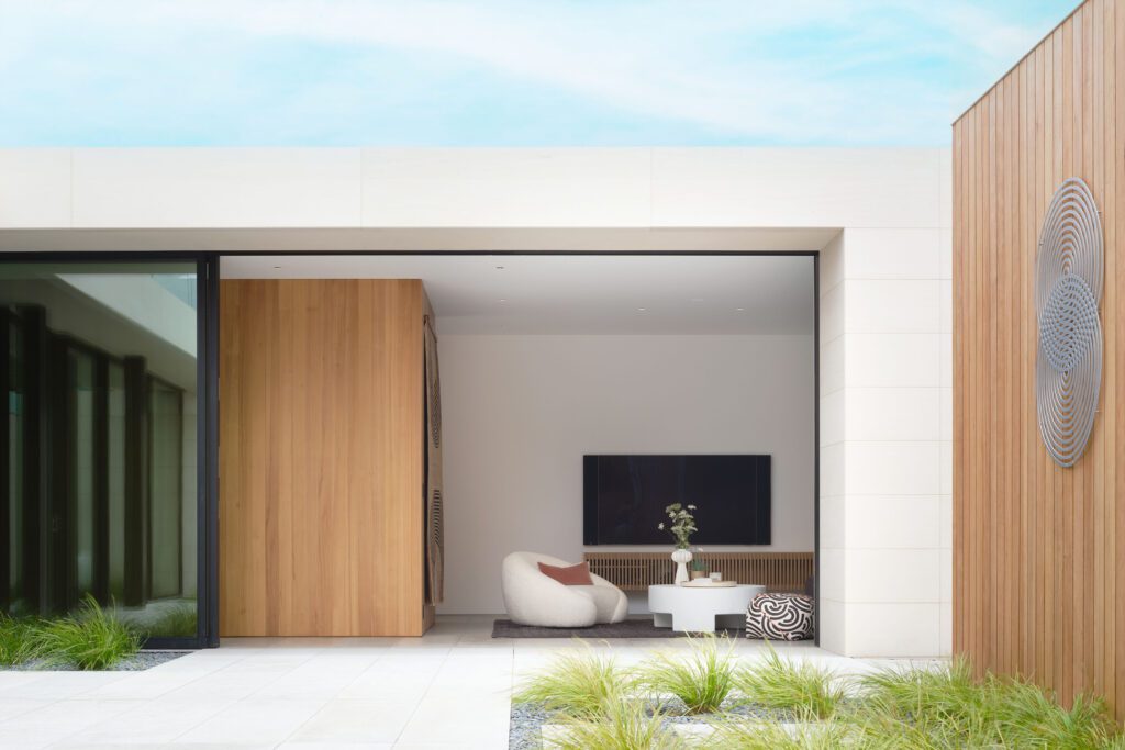 14_9-SHORE-WEST-1024x683