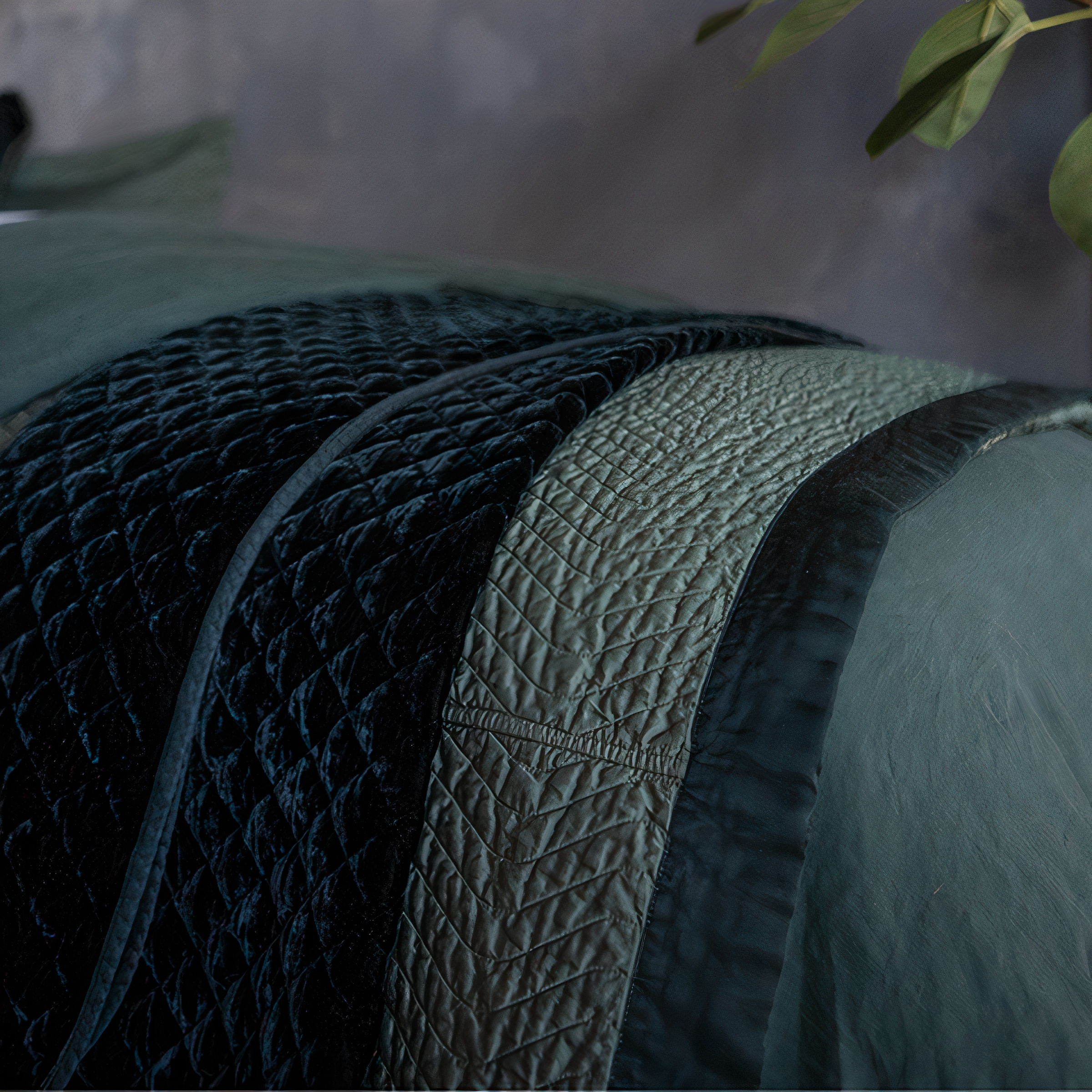 Bella-Notte-Winter-2024-Juniper-Linen-Cirillo-Silk-Velvet-Quilted-3_auto_x2 copy