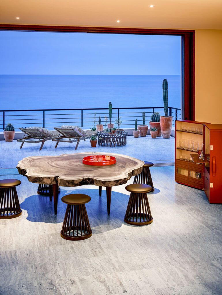 oh_feb_mar_24_fe_sturin_cabo_27-770x1024