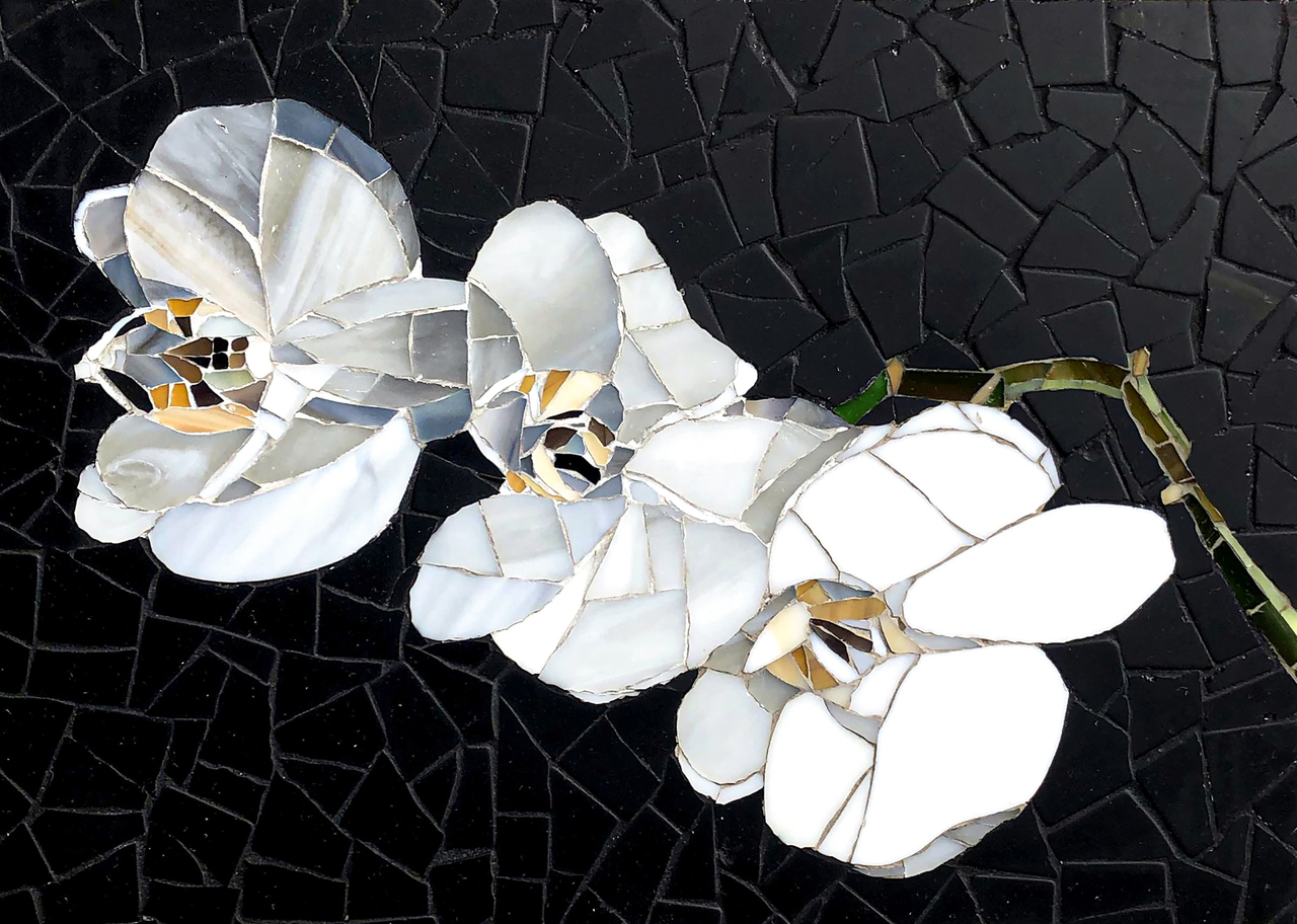 The online auction of nine original mosaics – created by New Ravenna artisans while working from home – is all about raising funds for Feeding America.