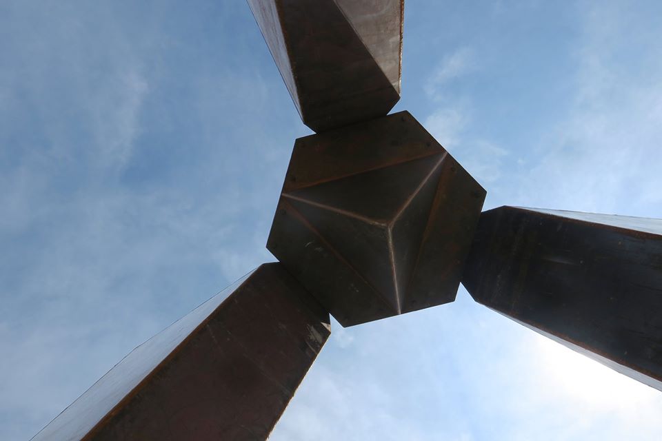 Case in point: His 35-foot-tall “Mother Earth” installation at Rockaway Beach in Queens. It’s designed to bring people together, outside the realm of politics – and encourage them to consider their natural surroundings.
