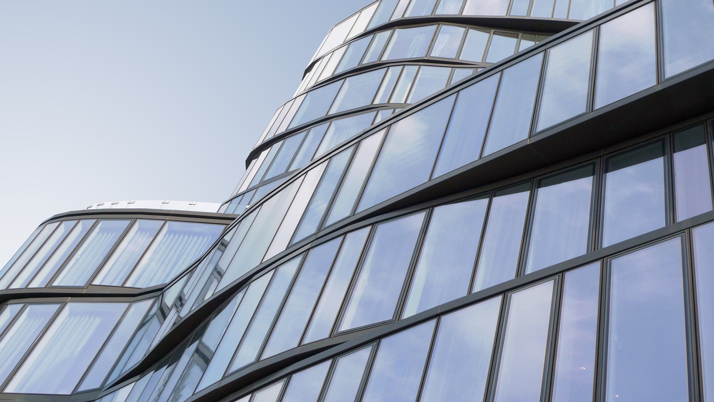 And two new residential designs by Kohn Pedersen Fox in Manhattan – one on Jackson Square and the other on the Upper East Side – are fulfilling that city’s 21st century promise by responding deftly to history, zoning and their respective sites.